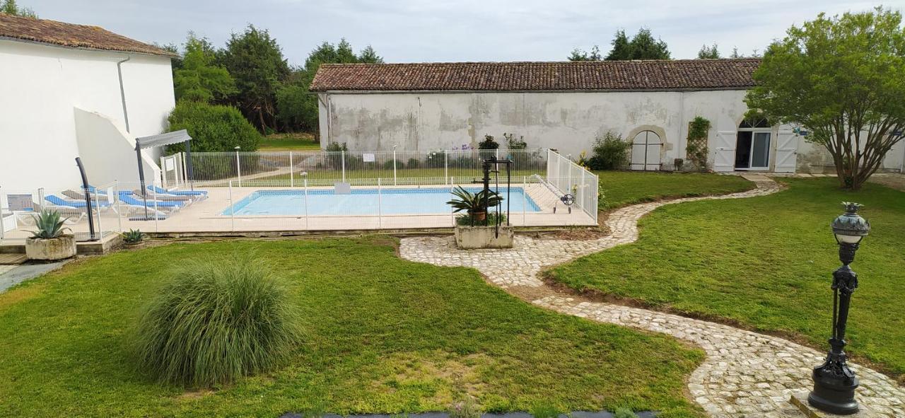 Domaine Moulin D' Elemiah Apartment Gemozac ภายนอก รูปภาพ