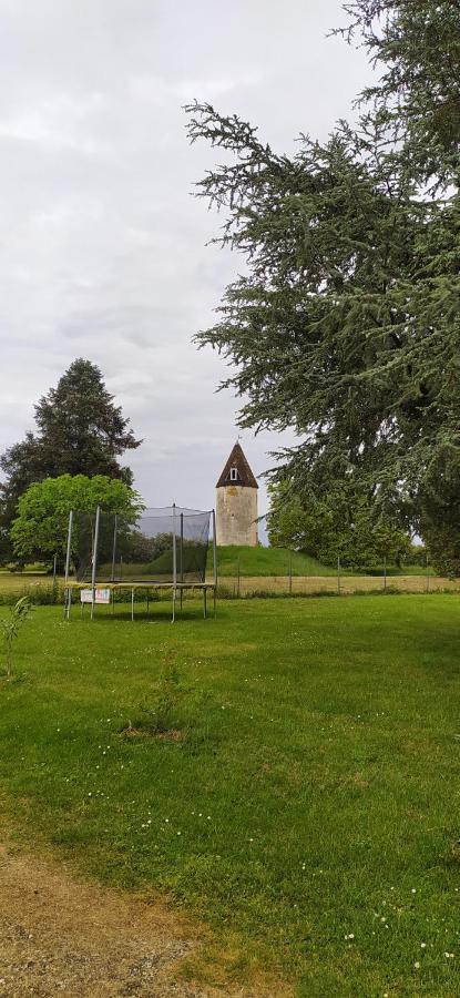 Domaine Moulin D' Elemiah Apartment Gemozac ภายนอก รูปภาพ